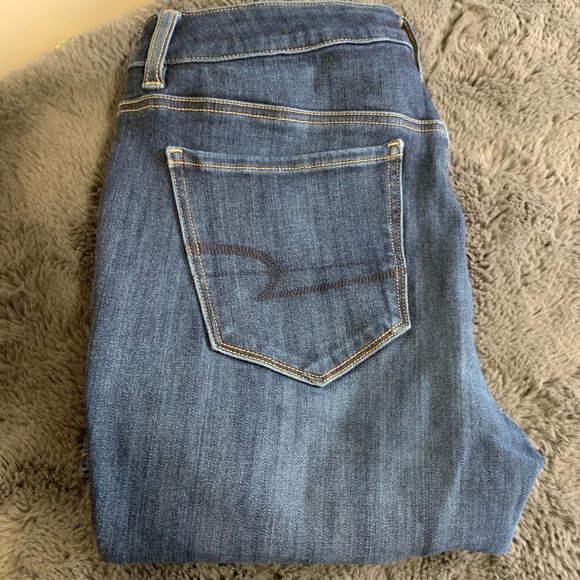 American Eagle Jeans - Picture 5 of 5